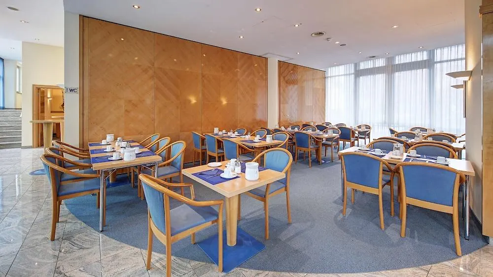 Hotel Schwanen Stuttgart Airport/Messe Filderstadt 3*,
