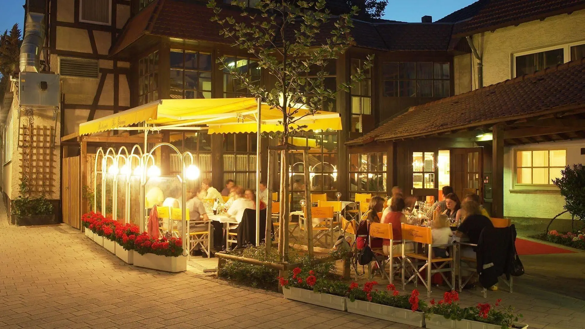 Hotel Schwanen Stuttgart Airport/Messe Filderstadt 3*,